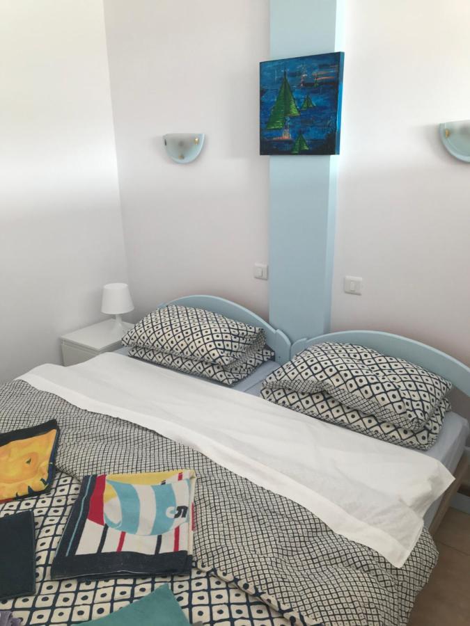 Yumbo Beach Apartment 2 With High Speed Free Internet San Bartolomé 외부 사진