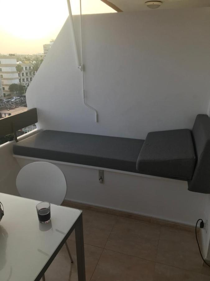 Yumbo Beach Apartment 2 With High Speed Free Internet San Bartolomé 외부 사진