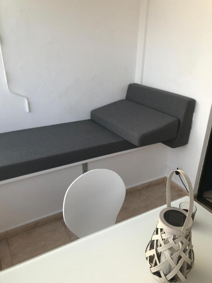 Yumbo Beach Apartment 2 With High Speed Free Internet San Bartolomé 외부 사진